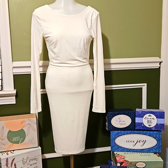 Backless White Sexy Dress by Fashion Nova - Picture 7 of 7